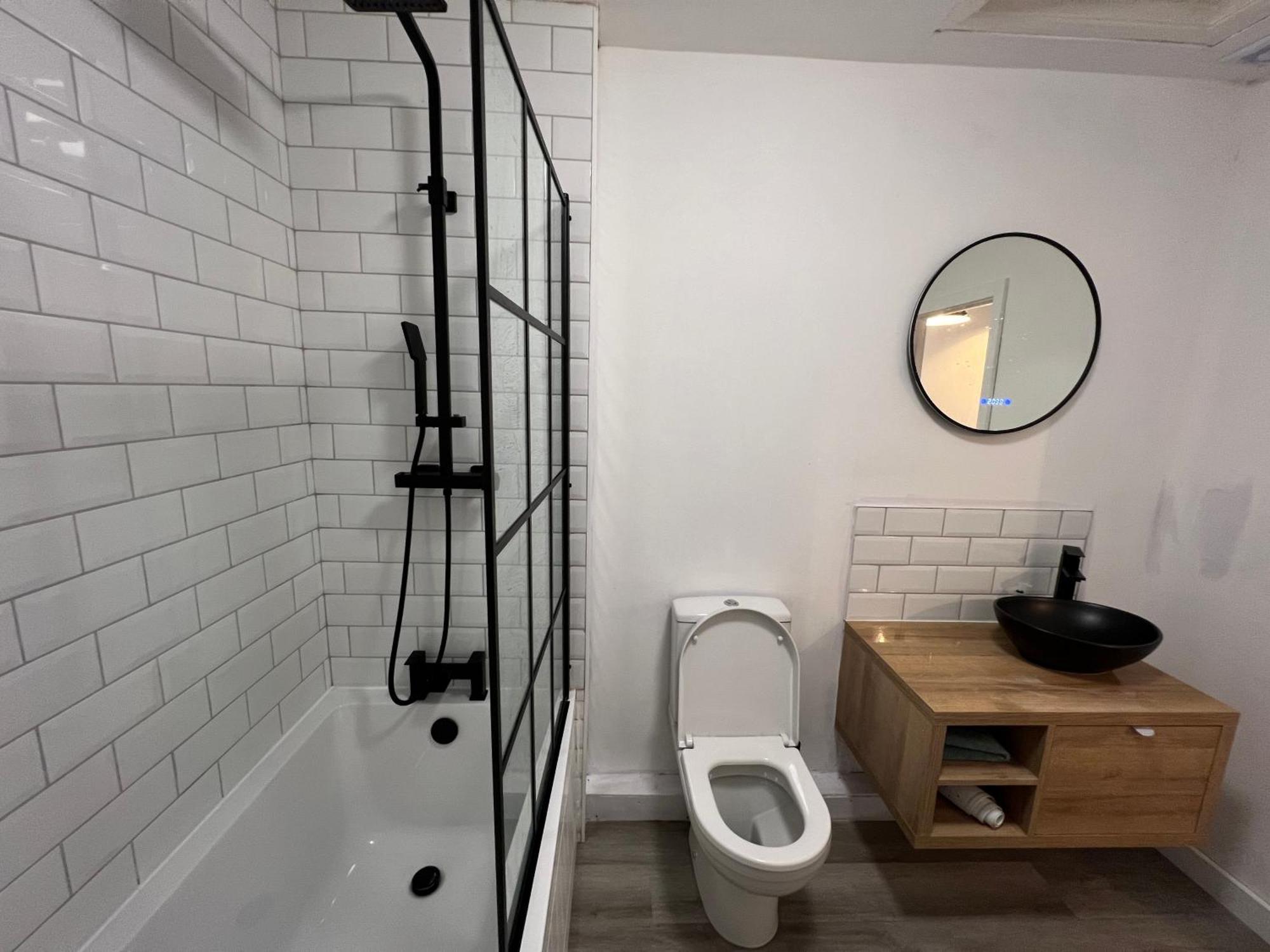 Littlehampton House - 4 Bedroom House Sleeps 8 Екстер'єр фото
