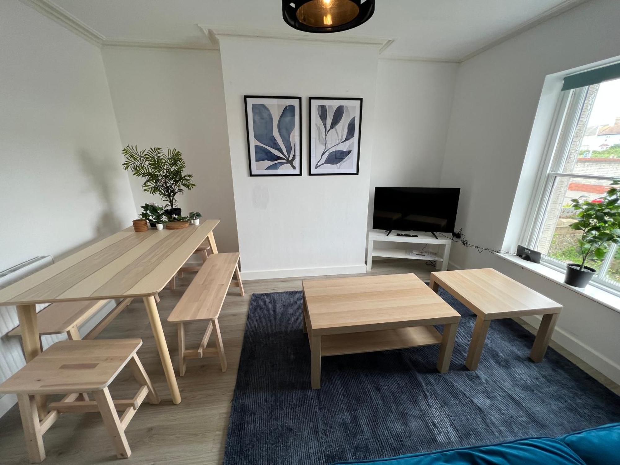 Littlehampton House - 4 Bedroom House Sleeps 8 Екстер'єр фото