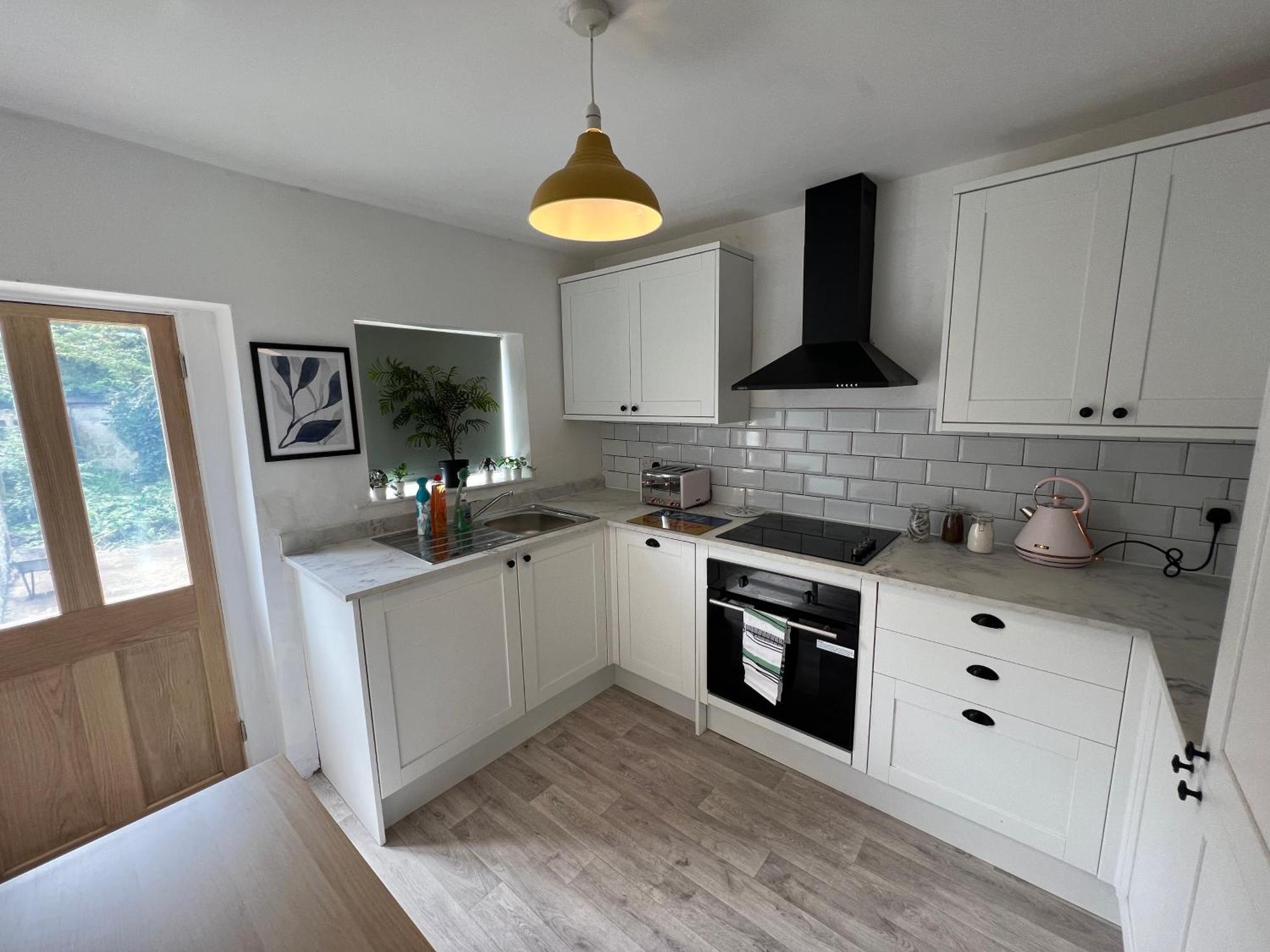 Littlehampton House - 4 Bedroom House Sleeps 8 Екстер'єр фото